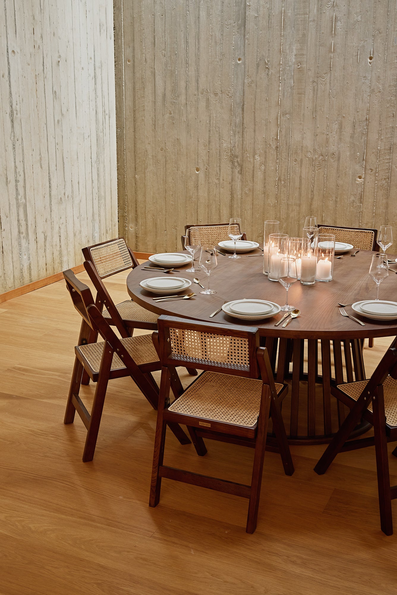 Mundi Dinner Table XL