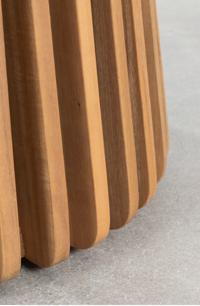 The Mura High Table
