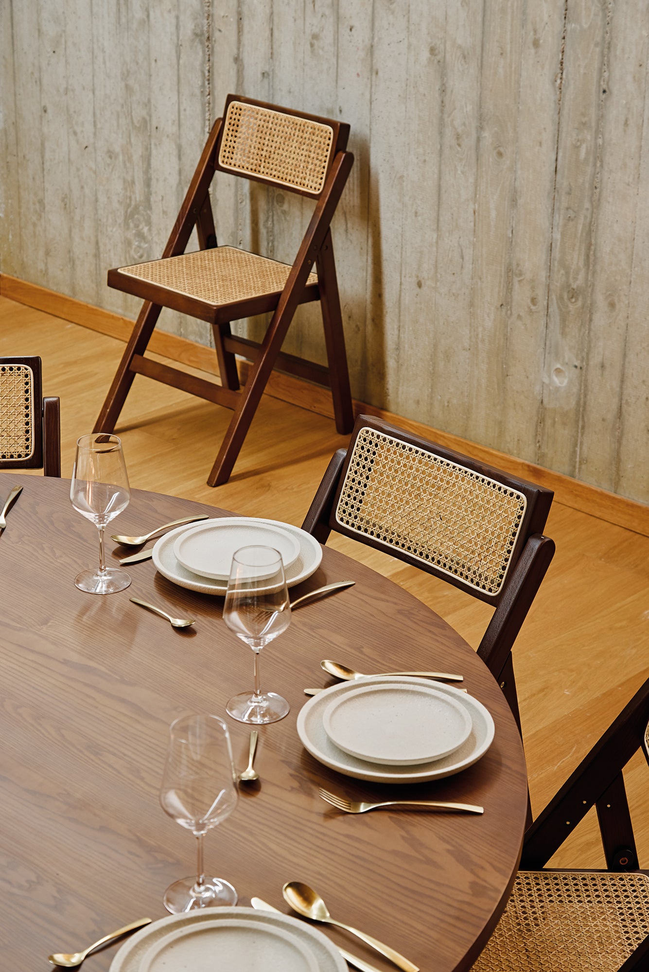 Nordika Folding Chair